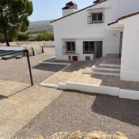 Djm Palms - Shared Casa Rural - Casa Rural Compartida - No Es Una Casa Privada Ayora Экстерьер фото