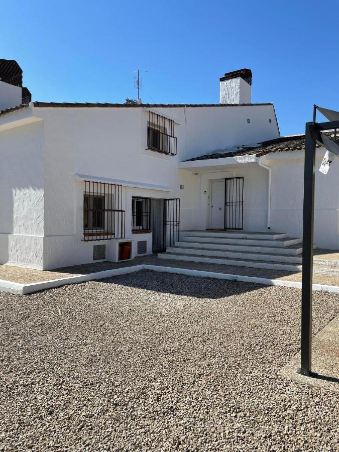 Djm Palms - Shared Casa Rural - Casa Rural Compartida - No Es Una Casa Privada Ayora Экстерьер фото